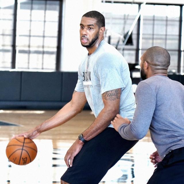 欧冠官网-抢首发阿德绝不怂！不当全明星愿当3D中锋